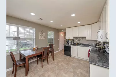 11004 Elm Street, Jonestown, TX 78645 - Photo 13