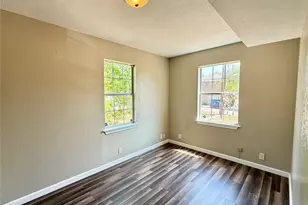 11004 Elm St, Jonestown, TX 78645 - Photo 7