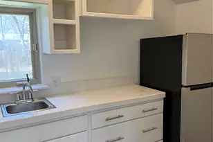 404 Lee St, Smithville, TX 78957 - Photo 17