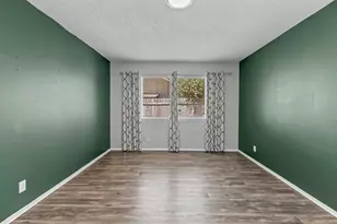 9011 Quail Valley Dr, Austin, TX 78758 - Photo 29