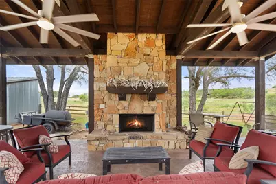 24434 E Highway 71, Horseshoe Bay, TX 78657 - Photo 27