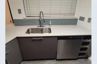 2500 Burleson Road #315, Austin, TX 78741 - Photo 3