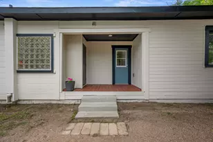 602 E 6th St, Cameron, TX 76520 - Photo 33