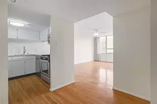 1800 Lavaca St, Austin, TX 78701 - Photo 13