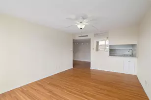 1800 Lavaca St, Austin, TX 78701 - Photo 15