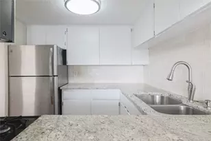 1800 Lavaca St, Austin, TX 78701 - Photo 17