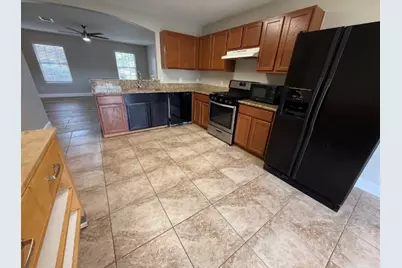 213 Spring Branch Drive, Kyle, TX 78640 - Photo 5