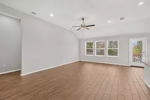 3704 Allegiance Ave, Lago Vista, TX 78645 - Photo 7
