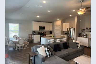 3704 Allegiance Avenue, Lago Vista, TX 78645 - Photo 15