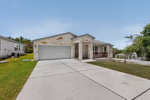 3704 Allegiance Ave, Lago Vista, TX 78645 - Photo 3