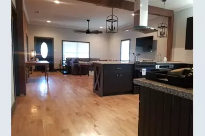 410 E Milam Avenue, Round Rock, TX 78664 - Photo 3