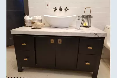 410 E Milam Avenue, Round Rock, TX 78664 - Photo 15