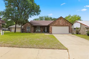 2922 Wickersham Ln, Austin, TX 78741 - Photo 3