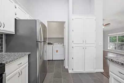 2922 Wickersham Lane, Austin, TX 78741 - Photo 19