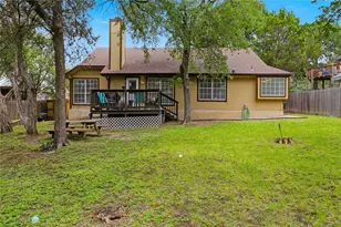 2922 Wickersham Ln, Austin, TX 78741 - Photo 23