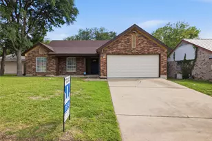 2922 Wickersham Ln, Austin, TX 78741 - Photo 3