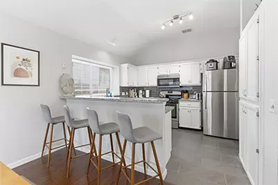 2922 Wickersham Lane, Austin, TX 78741 - Photo 15