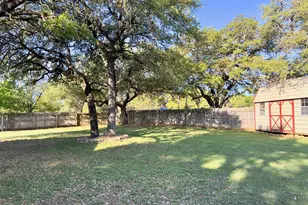 1309 10th St, Blanco, TX 78606 - Photo 17