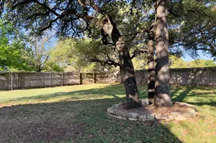 1309 10th St, Blanco, TX 78606 - Photo 17