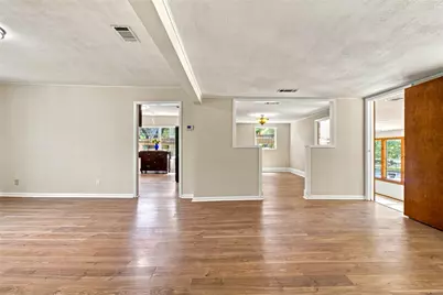 606 Harmons Way, San Marcos, TX 78666 - Photo 11