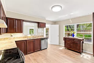 606 Harmons Way, San Marcos, TX 78666 - Photo 17