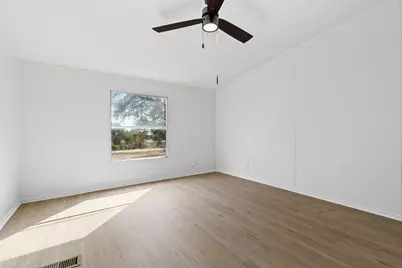 860 Morningwood Drive, San Marcos, TX 78666 - Photo 13