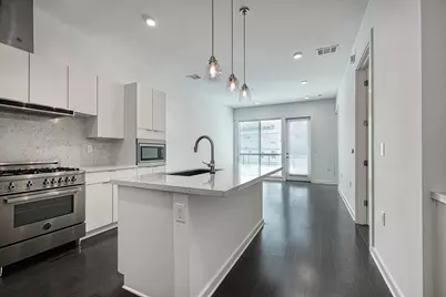 207 W Johanna Street #207, Austin, TX 78704 - Photo 3