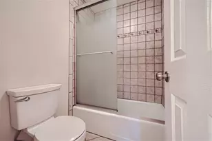 7920 Rockwood Ln, Austin, TX 78757 - Photo 11