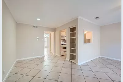 7920 Rockwood Lane #203, Austin, TX 78757 - Photo 5