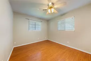2004 Teakwood Dr, Austin, TX 78757 - Photo 11