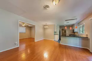 2004 Teakwood Dr, Austin, TX 78757 - Photo 15