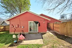 1904 Valley Hill Cir, Austin, TX 78741 - Photo 35