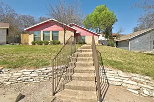 1904 Valley Hill Cir, Austin, TX 78741 - Photo 3