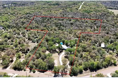 541 Hidden Oaks Drive, Elgin, TX 78621 - Photo 33