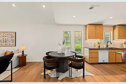 7906 Havenwood Drive, Austin, TX 78759 - Photo 17