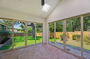 7906 Havenwood Dr, Austin, TX 78759 - Photo 31