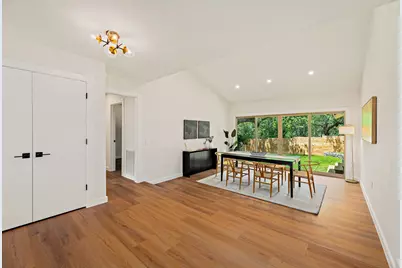 7906 Havenwood Drive, Austin, TX 78759 - Photo 11