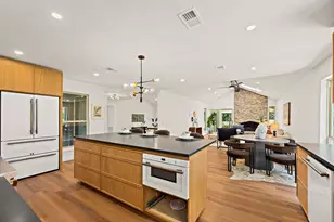 7906 Havenwood Dr, Austin, TX 78759 - Photo 13