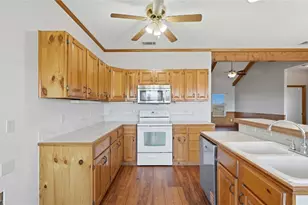 4355 S E River Rd, Martindale, TX 78655 - Photo 19