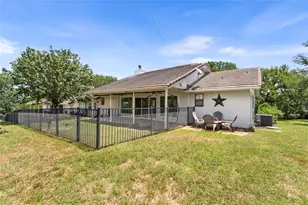 210 Teeoff, Horseshoe Bay, TX 78657 - Photo 31