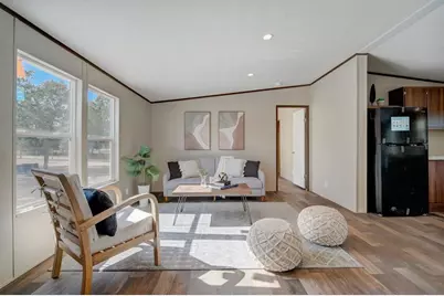 146 Shadow Oak Drive, Bastrop, TX 78602 - Photo 13