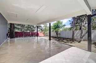 146 Shadow Oak Dr, Bastrop, TX 78602 - Photo 11