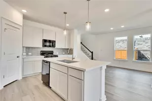 13504 Muny Pkwy, Elgin, TX 78621 - Photo 3