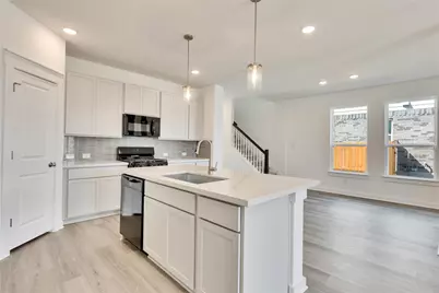 13504 Muny Parkway, Elgin, TX 78621 - Photo 3