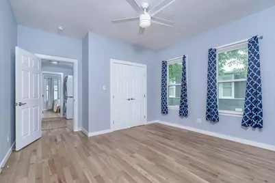 1014 W 6th Street, Taylor, TX 76574 - Photo 7