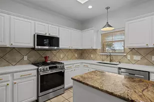 10824 Quarry Oaks Trail, Austin, TX 78717 - Photo 19