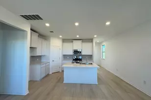 365 Papaya Dr, Buda, TX 78610 - Photo 15