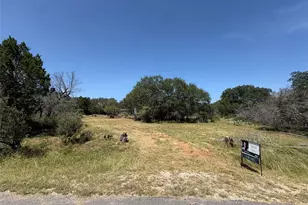 21708 Cardinal Ave, Lago Vista, TX 78645 - Photo 1