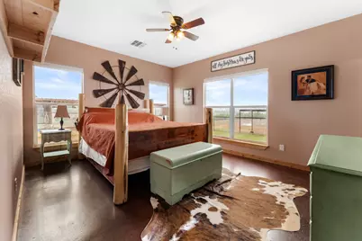 935 Highway 21 E, Paige, TX 78602 - Photo 23