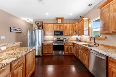 935 Highway 21 E, Paige, TX 78602 - Photo 11